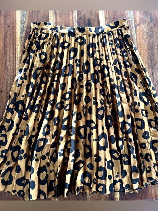 Ava & Viv Dresses & Skirts - Ava & Viv Satin Leopard Pleated Midi Skirt XXL Statement Chic